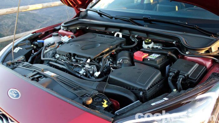 Ford Focus Sportbreak Vignale Prueba Motor 2 700x394