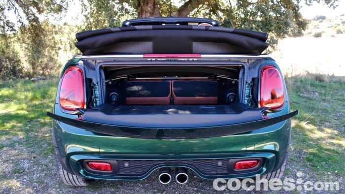 MINI Cooper S Cabrio Prueba Maletero 4 700x394