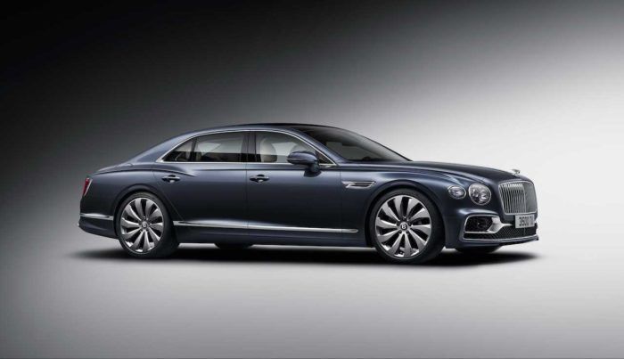 New Bentley Flying Spur 2 1 700x403