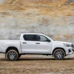 Toyota Hilux Legend Black 33 150x150