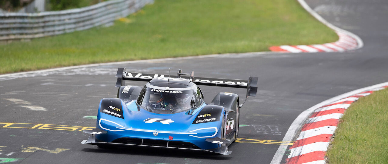 Todas las noticias de coches en un solo portal: Pruebas, fotos, vídeos, informes...