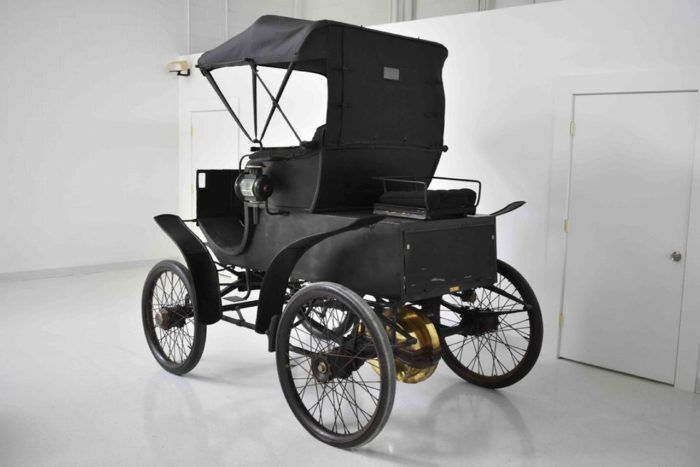 1898 Riker Electric 1 700x467