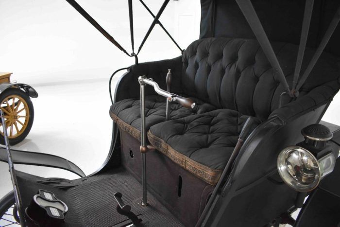 1898 Riker Electric 8 700x467