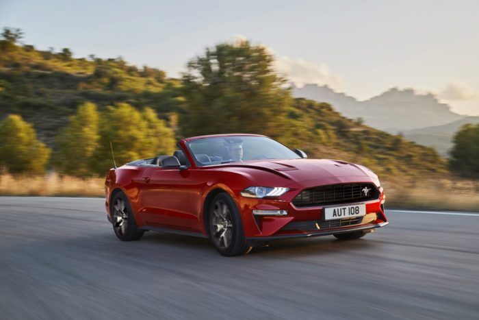 2019 Ford Mustang55 3 700x467