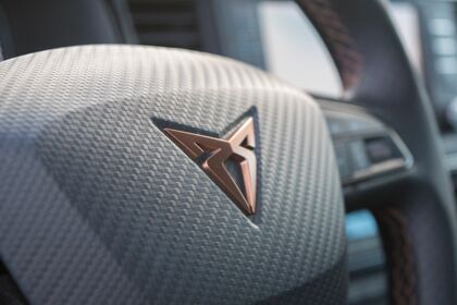 Los jugadores del FC Barcelona se pasarán a Cupra la próxima temporada