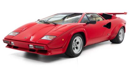 Si te interesa hacerte con el Lamborghini Countach de Mario Andretti, esta es tu oportunidad