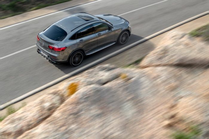 Mercedes AMG GLC 43 4MATIC Coupe 14 700x466