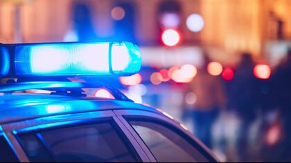 Un niño de nueve años roba dos coches en tres días, inicia una persecución policial y escupe a un oficial