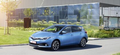Toyota Auris 2015