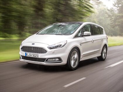 Ford S-Max Vignale UK 2016