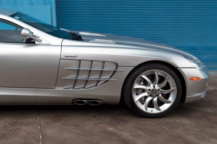 Mercedes Benz Slr Mclaren 700x467