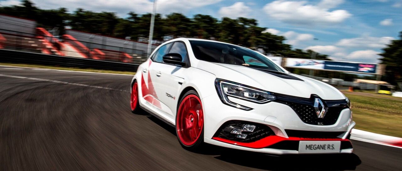 Todas las noticias de coches en un solo portal: Pruebas, fotos, vídeos, informes...