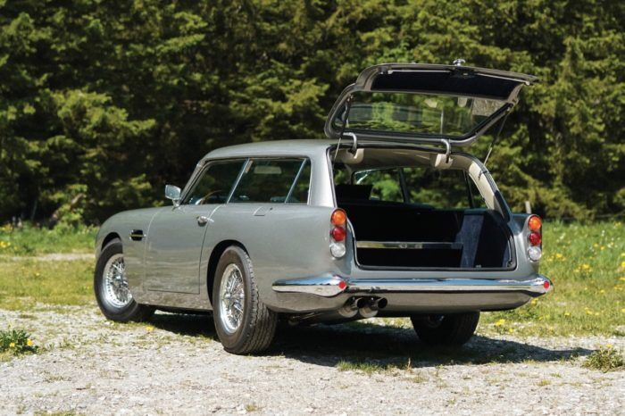 Aston Martin DB5 Shooting Brake 6 700x466