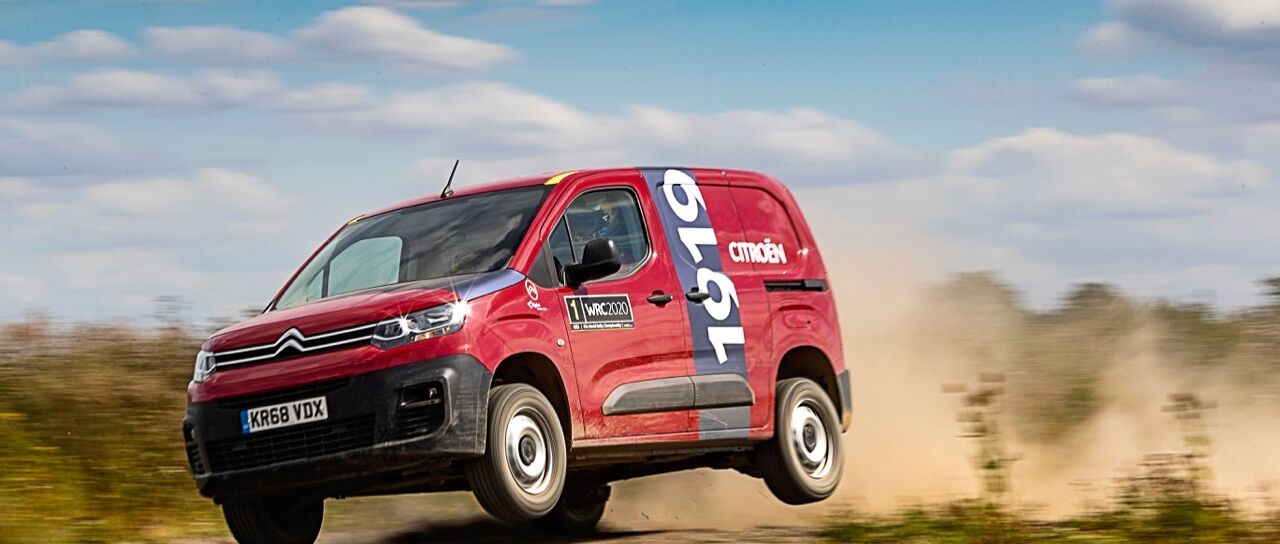 Todas las noticias de coches en un solo portal: Pruebas, fotos, vídeos, informes...