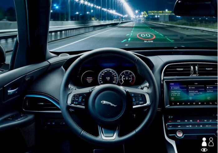 Head Up Display 3D Jaguar Land Rover 3 700x491