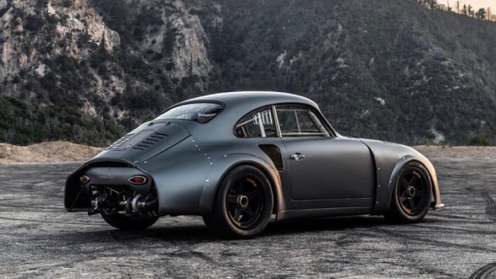 Porsche 356 RSR Darth Vader 2 700x394