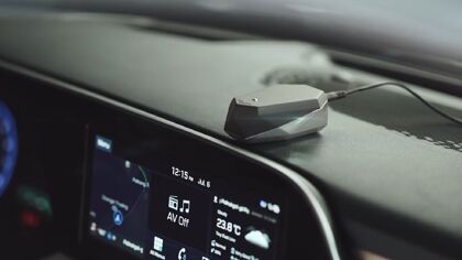 Este dispositivo permite que abras tu coche con el móvil de forma segura