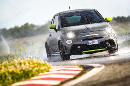 Abarth 595 Pista 2020: más potencia, mejor puesta a punto y mejor equipado