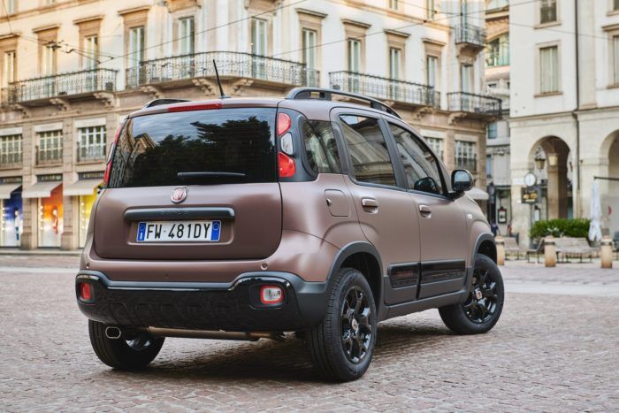 Fiat Panda Trussardi 7 700x467