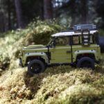 Land Rover Defender LEGO Technic 13 150x150