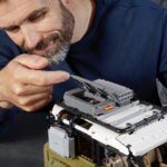 Land Rover Defender LEGO Technic 16 150x150