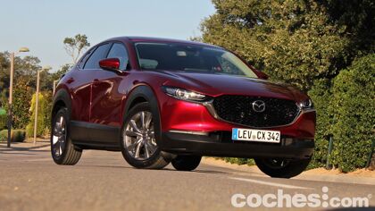 Mazda CX-30, prueba contacto con el SkyActiv-G