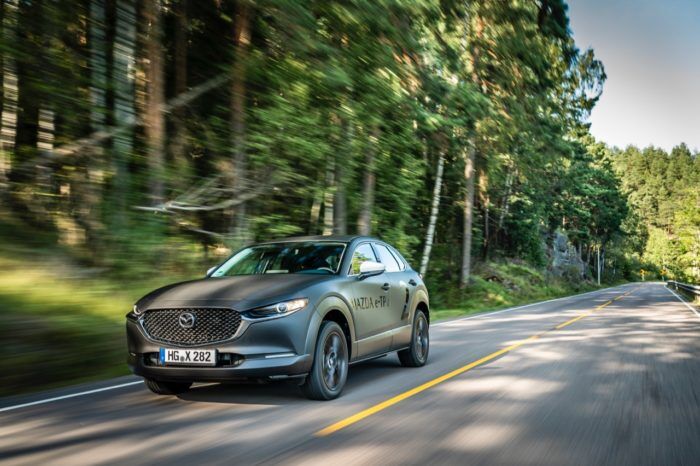 Mazda E TPV Prototipo Electrico 4 700x466