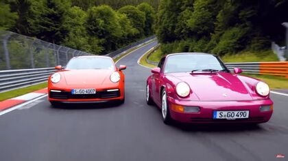 El nuevo Porsche 911 Carrera S (992) se ve las caras con el antiguo 911 Carrera RS (964)