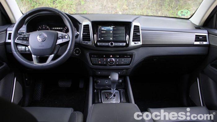 SsangYong Rexton 2019 Prueba Interior 13 700x394