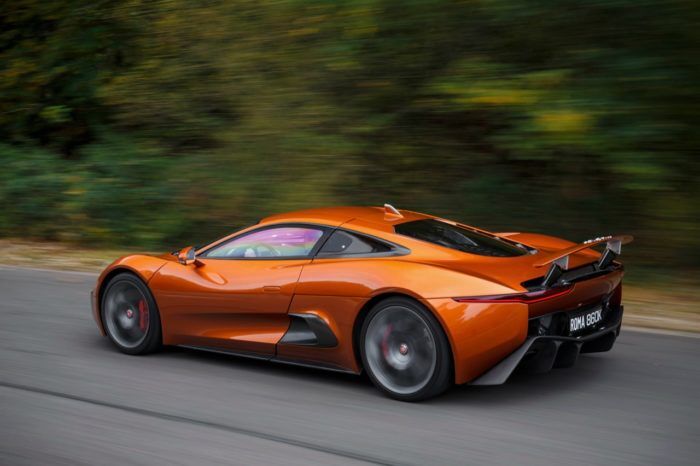 Jaguar C X75 007 Spectre 20 700x466