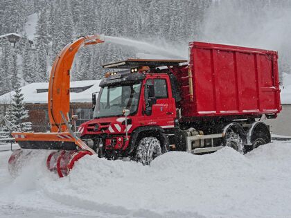 Mercedes Unimog U530 6&#215;6 Paul NFZ 2016