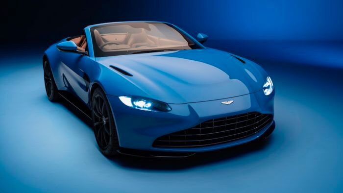 Aston Martin Vantage Roadster 2020 14 700x394