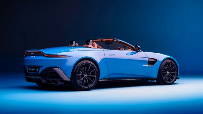 Aston Martin Vantage Roadster 2020 7 700x394