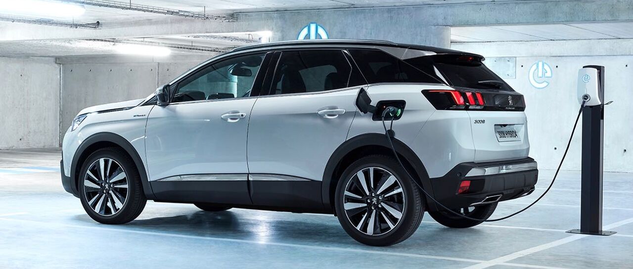 Todas las noticias de coches en un solo portal: Pruebas, fotos, vídeos, informes...