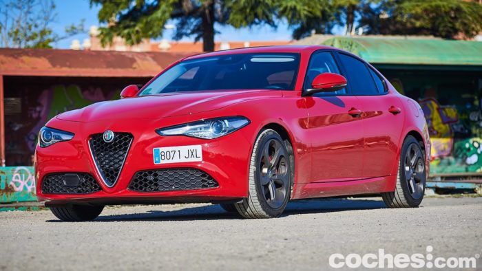 Alfa Romeo Giulia Prueba 02 700x394