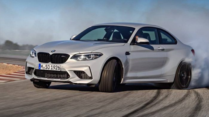 Bmw M2 Competition 700x394