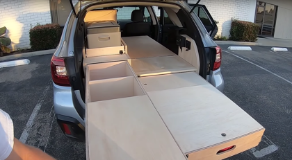 Así se convierte un Subaru Outback en camper sin gastar una fortuna (con vídeo)