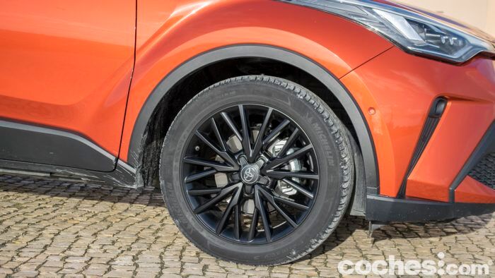 Toyota C Hr 20 Hybrid Prueba 43 700x394