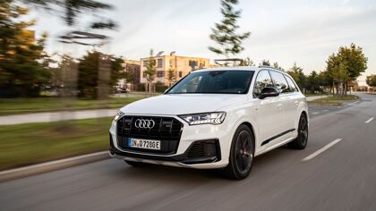 Audi Q7 55 TFSI e y Q7 60 TFSI e: la hibridación llega al SUV grande de Ingolstadt