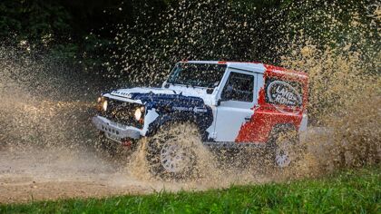 Jaguar Land Rover adquiere Bowler, una empresa especialista en 4×4