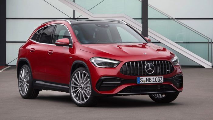 Mercedes AMG GLA 35 4Matic 2020 6 700x394