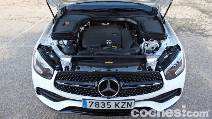 Mercedes GLC 200 Prueba Motor 1 700x394