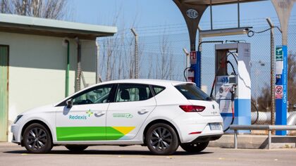 SEAT y Redexis: una unión que quiere incrementar el número de gasineras
