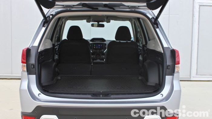 Subaru Forester Hybrid Prueba Maletero 7 700x394