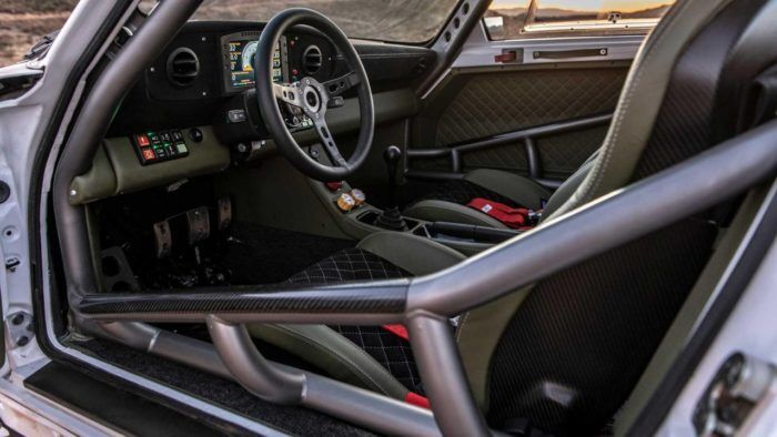 Russell Built Fabrication Porsche 911 Baja Interior 1 700x394
