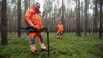 Encuentran 25 bombas sin explotar donde se va a construir la fábrica alemana de Tesla