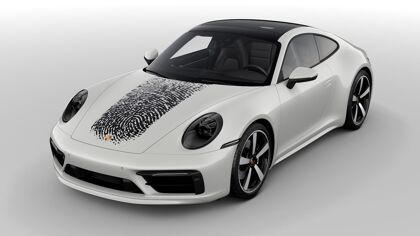 Si tuvieras un Porsche 911, ¿le pondrías tu huella dactilar en el capó?