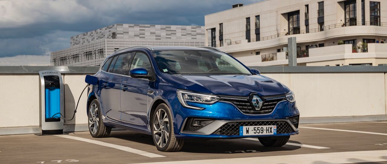 Todas las noticias de coches en un solo portal: Pruebas, fotos, vídeos, informes...