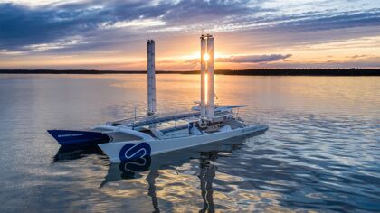 Energy Observer: el catamarán de hidrógeno con corazón Toyota