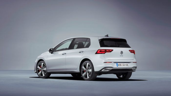 Volkswagen Golf GTE 2020 3 700x394